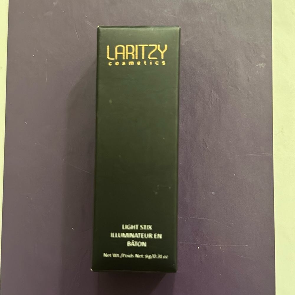LARITZY utopia light sticks illuminator